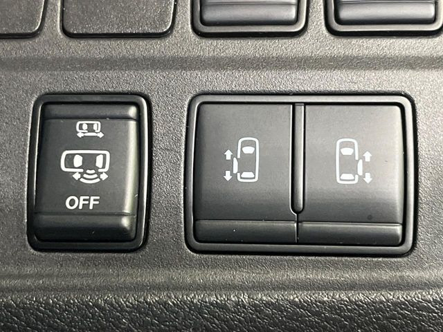 �y�����p���[�X���C�h�h�A�z�X�}�[�g�L�[��^�]�Ȃ̃X�C�b�`�Ō�ȗ����X���C�h�h�A�̊J���\���d��������͂����ăh�A���J����K�v�������A�����Ȃ��q�l�ł��ȒP�ɊJ���߂ł����K�ł���