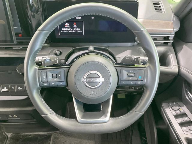 �y�����v�����X�e�A�����O�z�㎿�Ȋv���g�p���邱�ƂŁA��ɂ����������݂ƂĂ��^�]���₷���n���h���ł���