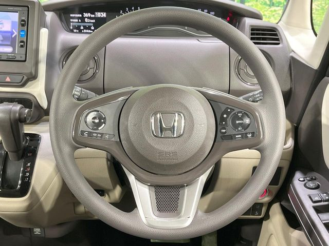 �y�X�e�A�����O�X�C�b�`�z�^�]���A�O������ڐ������炷���ƂȂ��A�I�[�f�B�I���̑��삪�\�ȕ֗��@�\!���S&���K�ȃh���C�u�����o���Ă���܂���