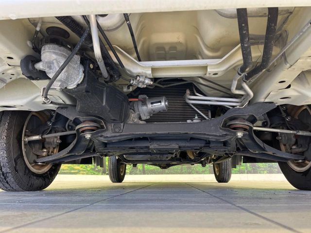 ����肪���ꂢ�Ȃ����ɁA�h�K���H�̎{�H���I�X�X���B�~��n��͂������A���ݕ��ɂ��Z���̕���A��Ń}�����E�E�B���^�[�X�|�[�c���������ɂ��D�]���������Ă���܂��B