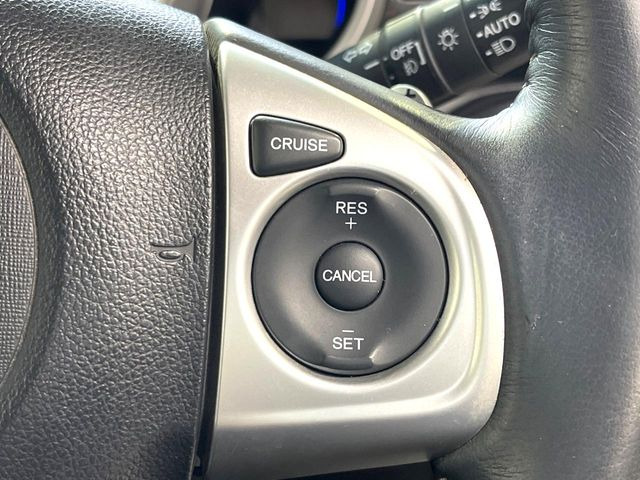 �y�N���[�Y�R���g���[���z�������H�����N���N���s�B�A�N�Z���𗣂��Ă���葬�x�ő��s���ł��A�������^�]���̕��S���y��!�����E�������ȒP�ȃX�C�b�`����Œ����ł��܂��B