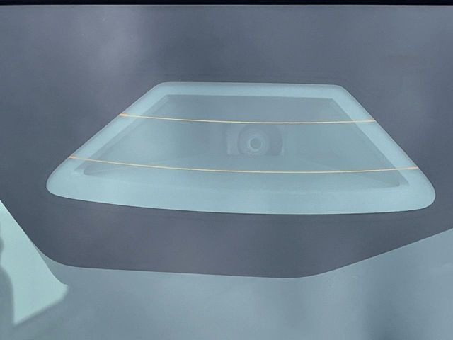 �y�X�Y�L �Z�[�t�e�B�T�|�[�g�z���s���ɑO���̎ԗ�����F�����A�Փ˂������Ȏ��͌x��ƃu���[�L�ŏՓˉ���Ɣ�Q�y�����A�V�X�g�B�����S�Ƀh���C�u�����y���݂��������܂��B