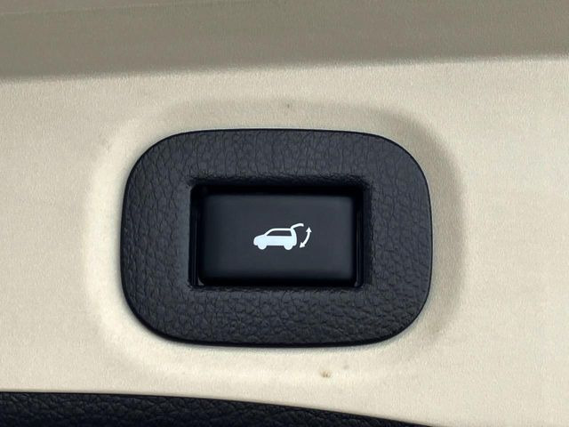 �y�p���[�o�b�N�h�A�z�X�}�[�g�L�[��^�]�Ȃ̃{�^�������������Ń��A�Q�[�g�������ŊJ���܂�!�ו��������Ă��鎞��A�����ʒu�ɂ���o�b�N�h�A��߂�ۂɕ֗��ȋ@�\�ł���