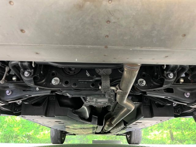 下回りがきれいなうちに、防錆加工の施工がオススメ。降雪地域はもちろん、沿岸部にお住いの方や、趣味でマリン・ウィンタースポーツをされる方にご好評いただいております。