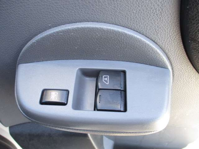 NV200バネットバン1.6 DX