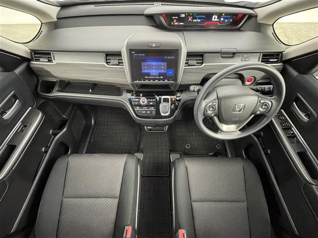 フリード1.5 ハイブリッド G ブラックスタイル