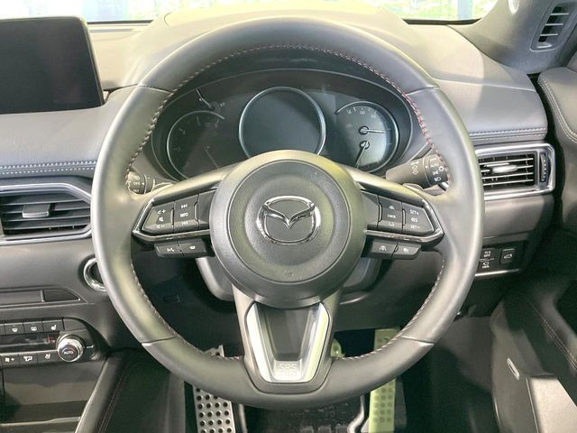 �y�����v�����X�e�A�����O�z�㎿�Ȋv���g�p���邱�ƂŁA��ɂ����������݂ƂĂ��^�]���₷���n���h���ł���