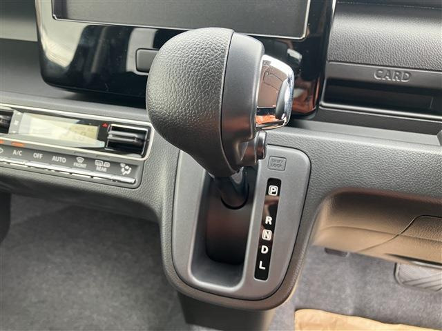 �[�ԑO�ɓ��O���̃N���[�j���O���������܂��B�e��R�[�e�B���O(�ʓr�L��)�����p�ӂ��Ă���܂��̂ŁA���񂲑��k���������B