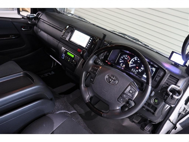 ハイエースバン2.8 スーパーGL ダークプライムII ロング ディーゼル 4WD