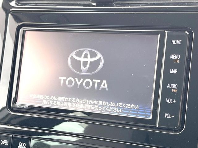 �y�����i�r�z�l�C�̏����i�r�𑕔����Ă���܂��B�i�r�̎g���₷���͂������A�I�[�f�B�I�@�\���[��!�L�����v�◷�s�͂������A�ʋ΂┃�����ȂǕ��i�̃h���C�u���y�����Ȃ�͂���