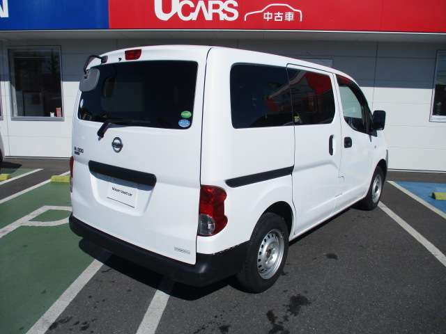 NV200バネットバン1.6 DX