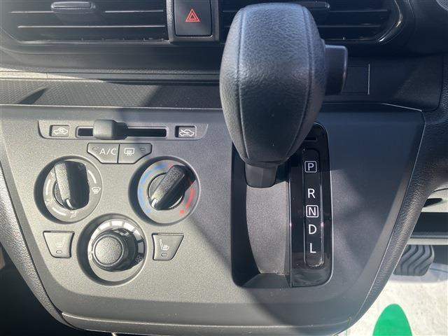 �[�ԑO�ɓ��O���̃N���[�j���O���������܂��B�e��R�[�e�B���O(�ʓr�L��)�����p�ӂ��Ă���܂��̂ŁA���񂲑��k���������B