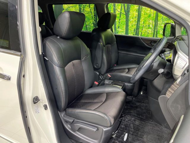 �y�n�[�t���U�[�V�[�g�z�������ƍ���S�n�𗼗������l�C�̃V�[�g���w�ʁE���ʂ̃t�@�u���b�N�f�ނ́A�ʋC���̗ǂ��⊊��ɂ����ɗD��Ă��܂��B�C���╞���ɍ��E���ꂸ���K�ɂ���肢�������܂��B