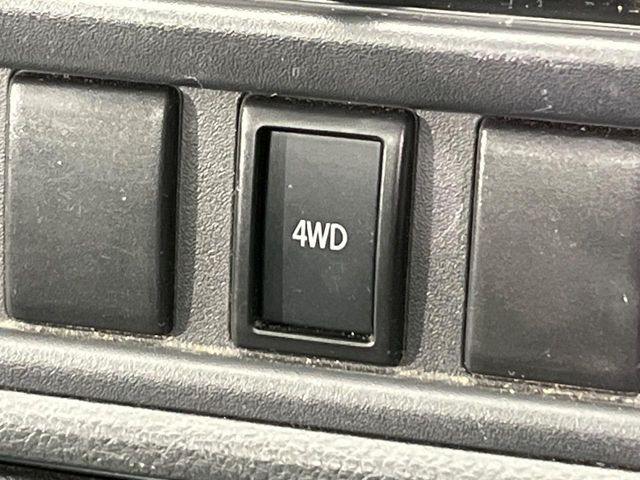 4WD�̂��Ԃł��̂ŁA�ᓹ�ł����S�ł���~��n�n��ɂ��Z�܂��̕��ȊO�ɂ��A�E�B���^�[�X�|�[�c����̕���~��n��֋A�Ȃ����@�������ɂ���������!