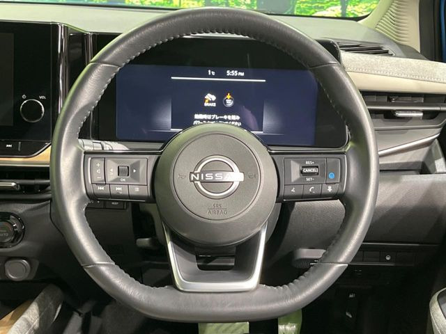 �y�����v�����X�e�A�����O�z�㎿�Ȋv���g�p���邱�ƂŁA��ɂ����������݂ƂĂ��^�]���₷���n���h���ł���