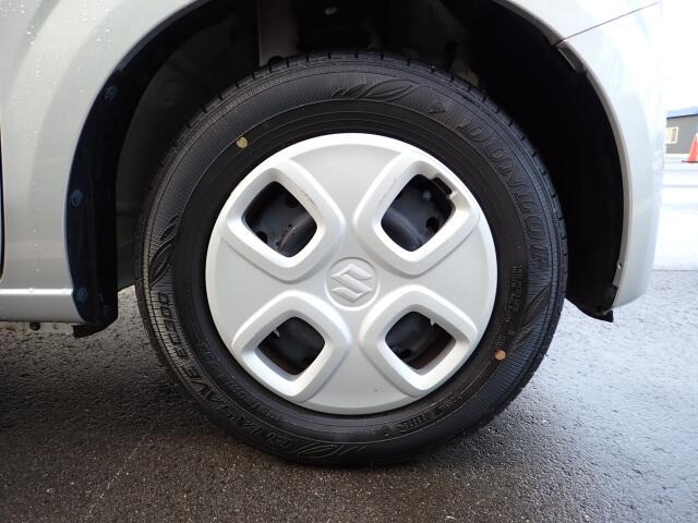 �������z�C�[���L���b�v(^^�􁚎ԑ̂̕��͋C�ƍ����Ă���̂͏����i�Ȃ�ł͂ł���!