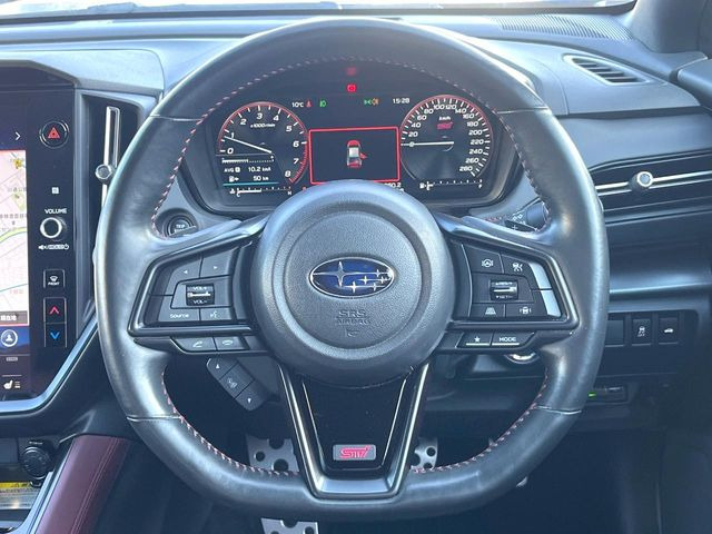 �y�����v�����X�e�A�����O�z�㎿�Ȋv���g�p���邱�ƂŁA��ɂ����������݂ƂĂ��^�]���₷���n���h���ł���