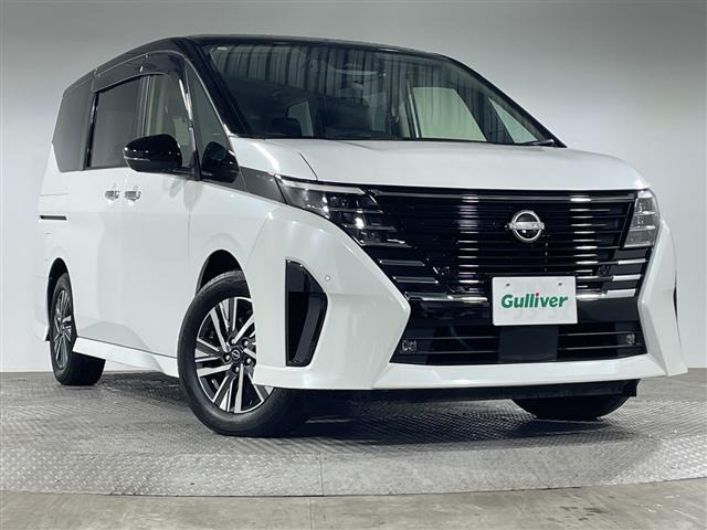 セレナ1.4 e-POWER ハイウェイスターV