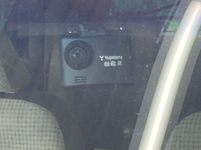 �y�h���C�u���R�[�_�[�z���S�E���S�ȃJ�[���C�t�ɕK�{�̃h���C�u���R�[�_�[�𑕔�!���s���͂������A������^�]�⎖�̂ɑ��������ۂ̏󋵂��f���ŋL�^���A����̃��X�N�ɔ����܂��B