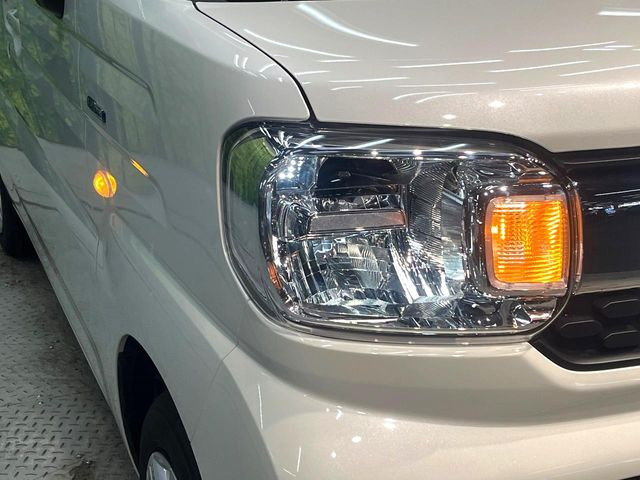 �yLED�w�b�h���C�g�z���V����ԑ��s�����ǍD�Ȏ��E���m�ۂ����S���ĉ^�]�ł��鍂�P�xLED�w�b�h���C�g�𑕔�!�_�����x�������A����d�͂��}�����Ă��܂��B