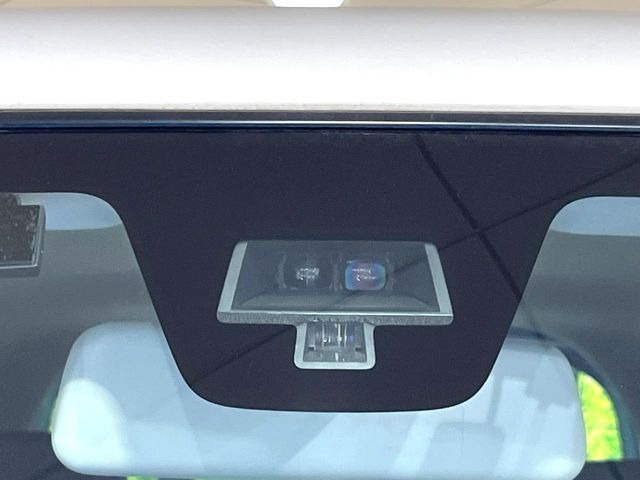 �y�X�Y�L �Z�[�t�e�B�T�|�[�g�z���s���ɑO���̎ԗ�����F�����A�Փ˂������Ȏ��͌x��ƃu���[�L�ŏՓˉ���Ɣ�Q�y�����A�V�X�g�B�����S�Ƀh���C�u�����y���݂��������܂��B