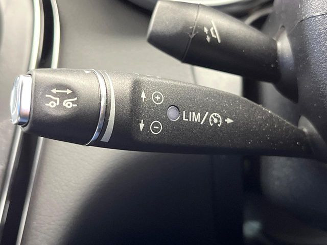 ���f�B�X�^���X�p�C���b�g�f�B�X�g���j�b�N:�s�s�A�x�O�A�������H�Ȃǂ̑��s���ɁA�X�e���I�}���`�p�[�p�X�J�����ƃ��[�_�[�Z���T�[�ɂ��A�O���Ԃ�F�����đ��x�ɉ������Ԋԋ������ێ����鎟����̃N���R��!