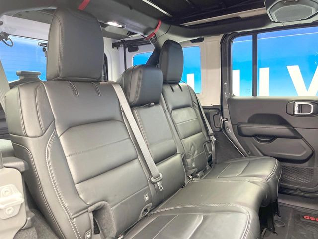 ���㕔���Ȃ��C�ɂȂ�悤�ȃL�Y�E�����ւ��蓙�A�傫�ȃ_���[�W�͂Ȃ��A�ǍD�ȏ�Ԃł��B