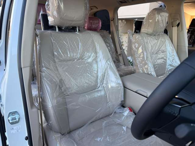 �j���[�g�����x�[�W�����U�[�V�[�g�E�V�[�g�x���`���[�V����(Hot&Cool)�E�������[�t���p���[�V�[�g�B