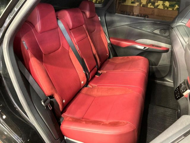 �㕔���Ȃ��C�ɂȂ�悤�ȃL�Y�E�����ւ��蓙�A�傫�ȃ_���[�W�͂Ȃ��A�ǍD�ȏ�Ԃł��B