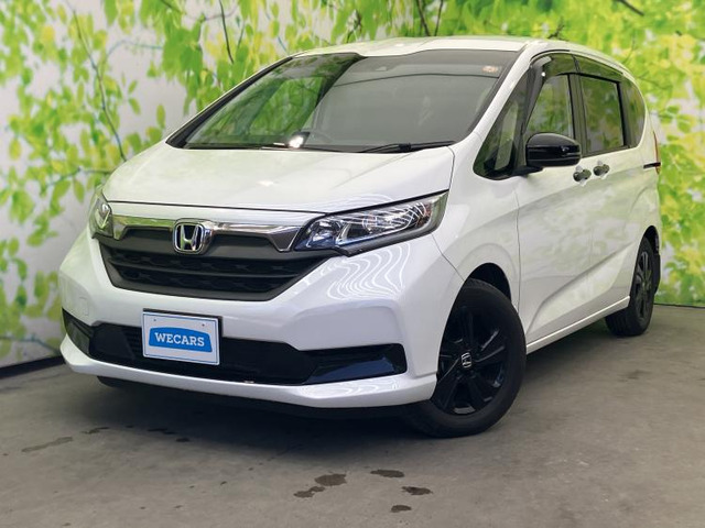 フリード+1.5 G ブラックスタイル