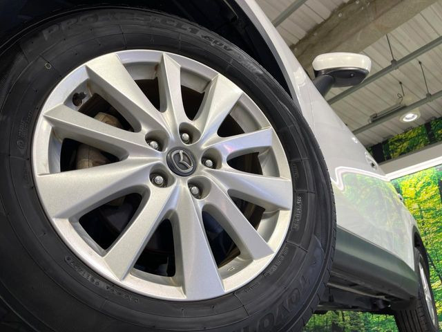 �y����17�C���`�A���~�z�C�[���z�O�ςɃ}�b�`���������A���~�z�C�[���𑕒����Ă���܂��B�e��ЊO�A���~�z�C�[����A�X�^�b�h���X�^�C�����戵�����Ă���܂��B���񂲑��k����������