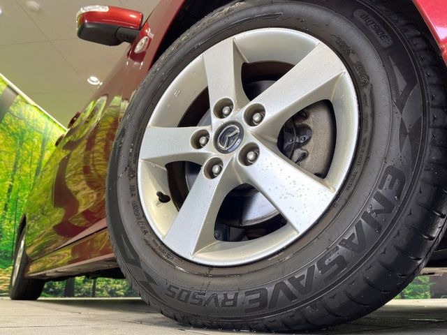 �y����15�C���`�A���~�z�C�[���z�O�ςɃ}�b�`���������A���~�z�C�[���𑕒����Ă���܂��B�e��ЊO�A���~�z�C�[����A�X�^�b�h���X�^�C�����戵�����Ă���܂��B���񂲑��k����������