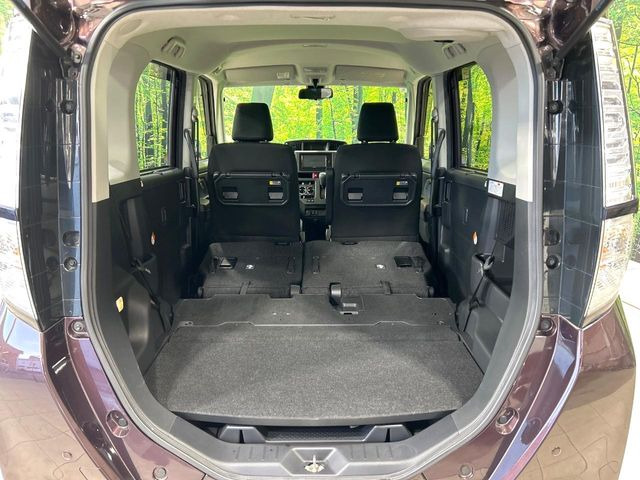 ���i�̂���������ʋ΁A���}���ɏ\���ȉ׎��X�y�[�X���m�ۂ��Ă���܂��B�Z�J���h�V�[�g��|���ƁA�傫�ȉו��̐ύڂ��\�ł���