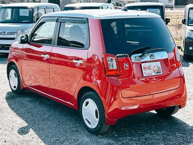 ���X�ł͌y�����Ԃ��畁�ʎԂ܂ŕ��L���I�[�����[�J�[�̎Ԏ�E�F�E�O���[�h��L�x�ɑ����Ă���܂��B