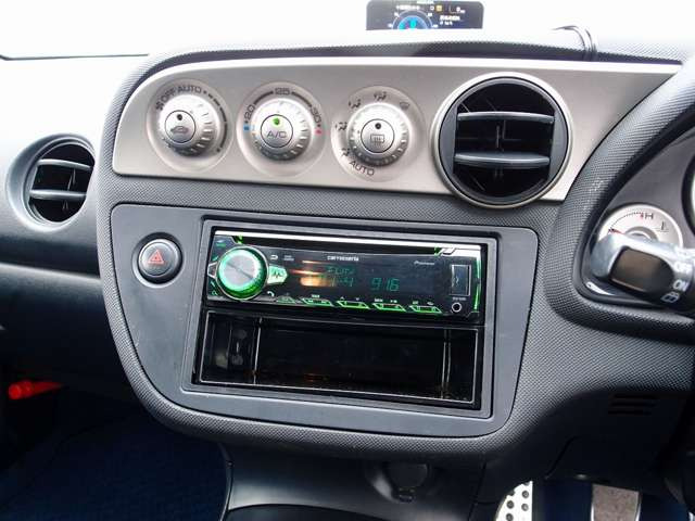 MOMO�X�e�A�����O/RECARO�V�[�g��r/�O��h�����R/Marksman�L�[���X/�ЊO���W�G�[�^�[/�v�b�V���X�^�[�g/���[�_�[�T�m�@/VTEC�G���W��/�l�C�̃A�[�N�e�B�b�N�u���[�p�[���O���F