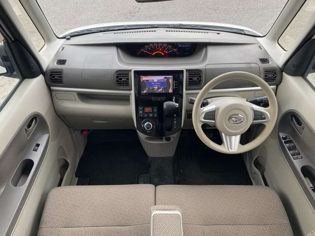 スリークロス滋賀店は総在庫200台以上展示!お客様のお気に入りの1台がきっと見つかります!軽自動車、普通車、キャンピングカーに福祉車両まで店頭に無い在庫もお探しできます♪お気軽にご来店ください!