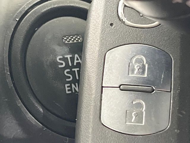 �y�A�h�o���X�g�L�[�z�J�o����|�P�b�g�ɓ��ꂽ�܂܂ł��h�A�̎{���E�������\�ȃX�}�[�g�L�[�𑕔��B�G���W���̃I���E�I�t�����J�M�����o���K�v����������Ƃ��Ă��֗��ł���