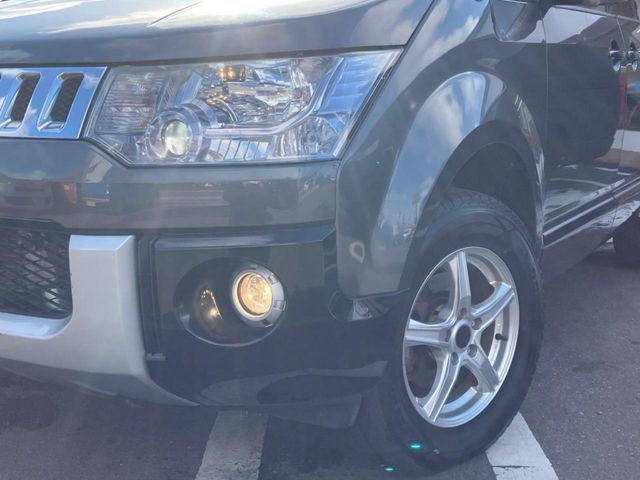 �yHID�w�b�h���C�g�z���ɖ��邭�O�����Ƃ炵�Ă����̂ŁA���V����Ԃ̑��s�������E�ǍD�ň��S���Ă���肢�������܂��B