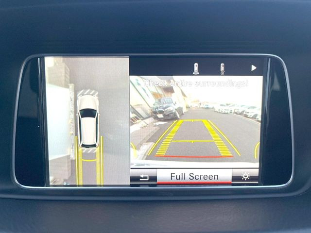 ���p�m���~�b�N�r���[���j�^�[:��p�̃J�����ɂ��A�ォ�猩���낵���悤�Ȏ��_��360�x�N���}�̎��͂��m�F���邱�Ƃ��ł��܂������p�������m�F���₷���A�����ꏊ�ł̐؂�Ԃ��⒓�Ԃ��X���[�Y�ɍs���܂��B