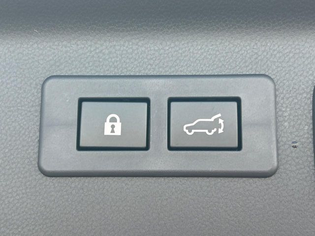 �y�p���[�o�b�N�h�A�z�X�}�[�g�L�[��^�]�Ȃ̃{�^�������������Ń��A�Q�[�g�������ŊJ���܂�!�ו��������Ă��鎞��A�����ʒu�ɂ���o�b�N�h�A��߂�ۂɕ֗��ȋ@�\�ł���