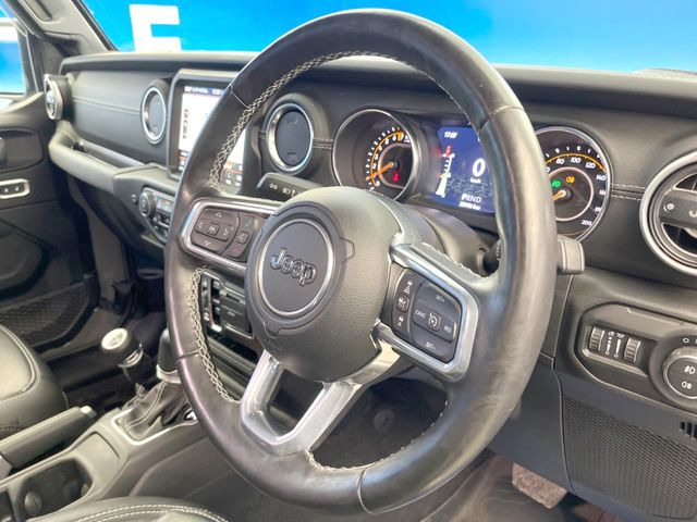 ���n���h�����̃X�������Ȃ��A���ꂢ�ȏ�Ԃ��ێ����Ă���܂��B�e�X�C�b�`���̓�����m�F�ς݂ł��B