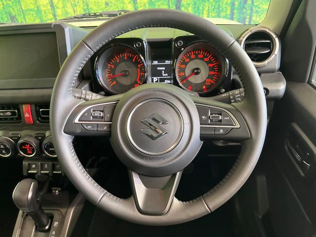 �y�����v�����X�e�A�����O�z�㎿�Ȋv���g�p���邱�ƂŁA��ɂ����������݂ƂĂ��^�]���₷���n���h���ł���