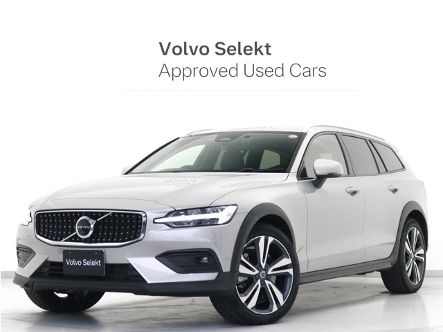 V60クロスカントリーアルティメット B5 AWD 4WD