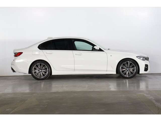 3シリーズセダン320d xドライブ Mスポーツ 4WD