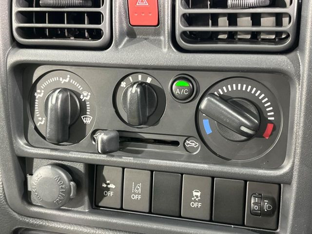 �����~�������Ă��S�Ȃɉ��K�ȋ󒲂�͂��Ă����A�_�C�������G�A�R���𑕔���