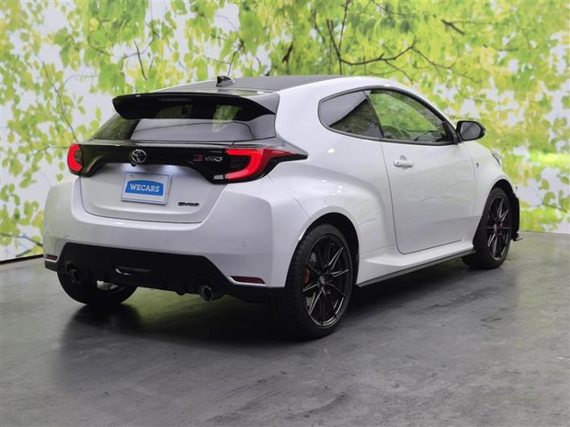 GRヤリス1.6 RZ ハイ パフォーマンス 4WD