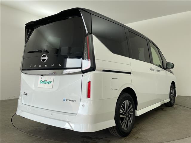 セレナ1.4 e-POWER ハイウェイスターV