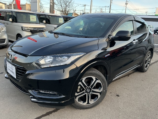 ヴェゼル1.5 ハイブリッド Z ホンダセンシング 4WD