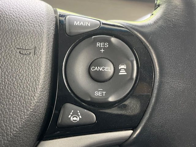 �y�A�_�v�e�B�u�N���[�Y�R���g���[���z�������H�ł̒��������s���y��!!�����ő��x��ۂN���[�Y�R���g���[�����A�Փˌy���V�X�e���ƘA�g���A�O���̎ԗ������m���ĎԊԂ�ۂ悤�ɑ��x���߂��Ă���܂�!!