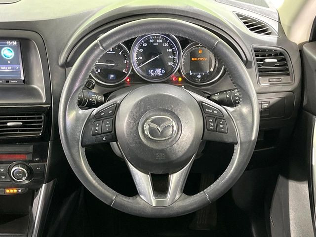 �y�N���[�Y�R���g���[���z�������H�����N���N���s�B�A�N�Z���𗣂��Ă���葬�x�ő��s���ł��A�������^�]���̕��S���y��!�����E�������ȒP�ȃX�C�b�`����Œ����ł��܂��B